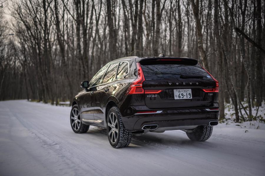  Volvo XC60 T8 Inscription 2017 года  (JP) (фото 10 из 17)